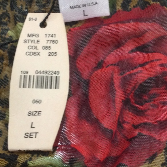 Victoria Secret Sheer Camisole Size Large - Picture 9 of 11